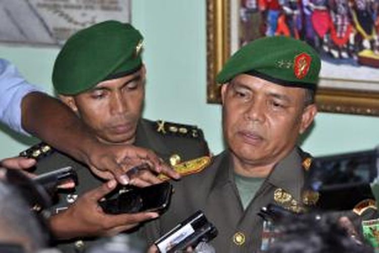 Panglima Komando Daerah Militer XVII Cenderawasih, Mayjen TNI Fransen Siahaan