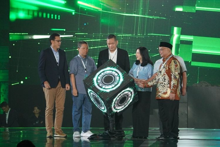 Penyelenggaraan Indonesia Insurance Summit (IIS) 2025 di Bali Nusa Dua Convention Center (BNDCC), Bali, secara resmi dibuka pada Kamis (22/5/2025).