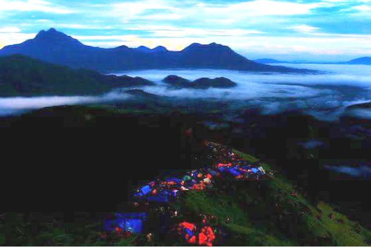 Suasana Bukit Jamur, Bengkayang, Pontianak, Kalimantan Barat.