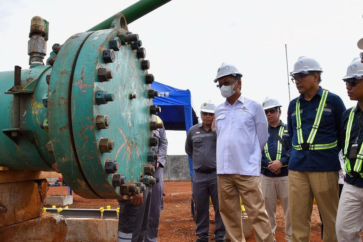 Pipa distribusi PGN akan memenuhi kebutuhan gas bumi Jawa Tengah khususnya Kawasan Industri Terpadu Batang (KIT Batang). Pipa distribusi sepanjang 4 km ini ditargetkan rampung seiring rampungnya proyek Cisem 1 pada Agustus 2023. 