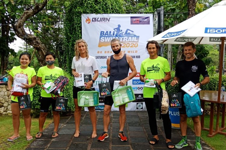 Para pemenang Bali Swim Trail Challenge 2020