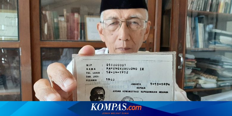 Siapa PNS Pertama di Indonesia?