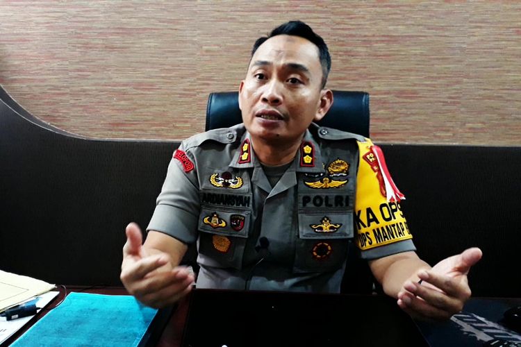 Kapolres Palopo AKBP Ardiansyah meminta warga tidak terprovokasi dengan gerakan inskonstitusional, Minggu (19/05/2019)