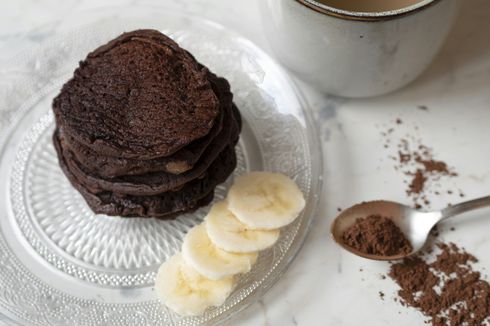 Resep Pancake Cokelat Pisang, Ide Menu Sarapan Manis 