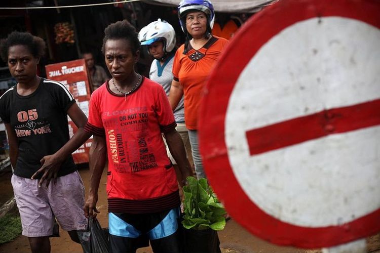 Sekitar 60% kasus HIV yang dilaporkan di Papua adalah perempuan, sedangkan jumlah perempuan yang terpapar HIV positif secara nasional hanya 37%.
