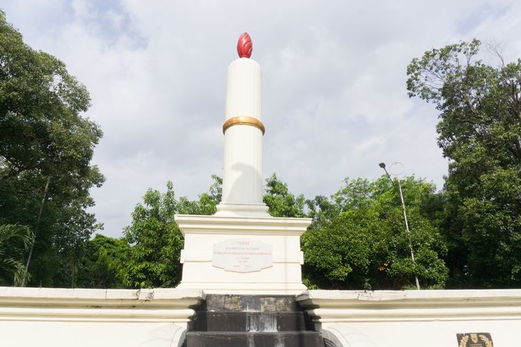 Tugu Lilin atau Tugu Kebangkitan Nasional di Kota Solo
