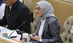 Bahas Progres Kinerja 2025 hingga Rencana Kerja 2026 dengan DPR RI, Menteri PANRB Fokus pada Transformasi untuk Melayani Negeri