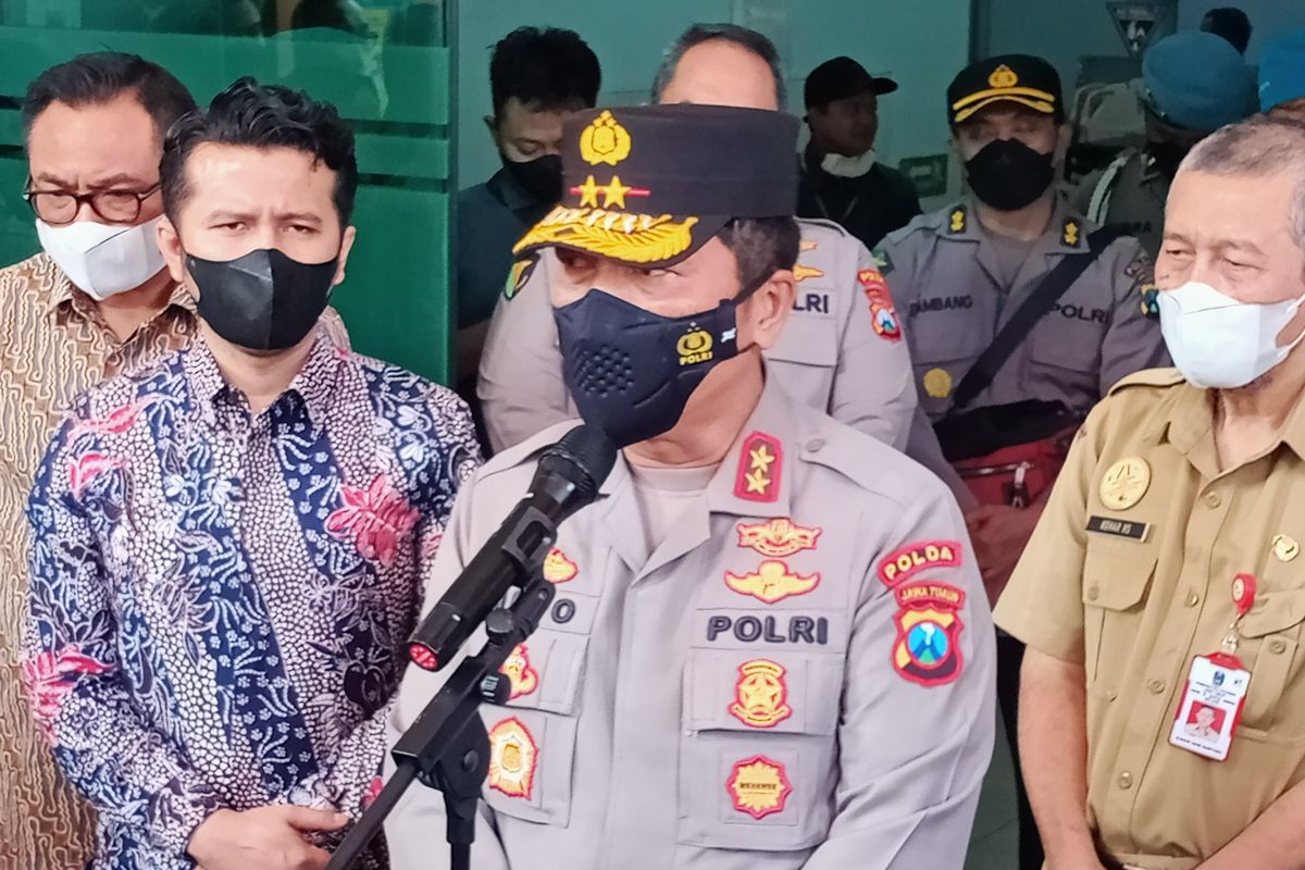 Kapolda Jatim, Irjen Nico Afinta di Rumah Sakit Saiful Anwar Malang pada Selasa (4/10/2022). 