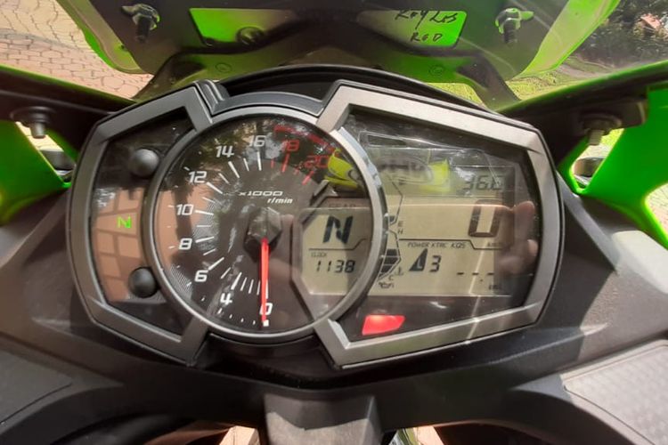 Test ride Kawasaki Ninja ZX-25R untuk harian