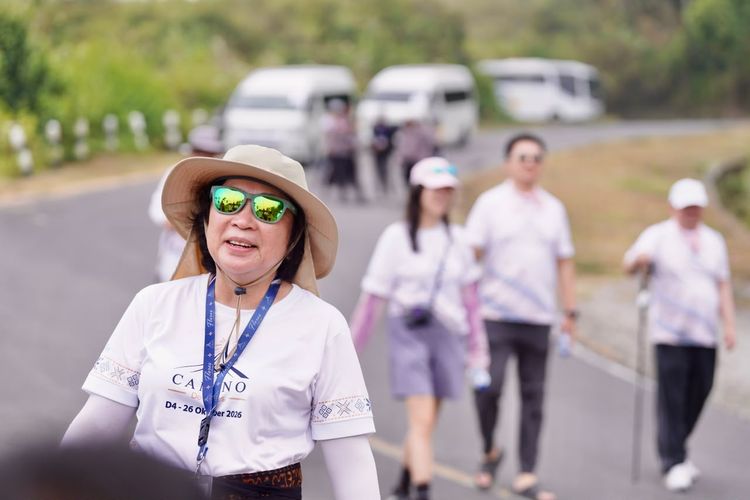 Camino de Flores Berakhir di Ende, Padukan Ziarah 70 Km dan Jejak Sejarah