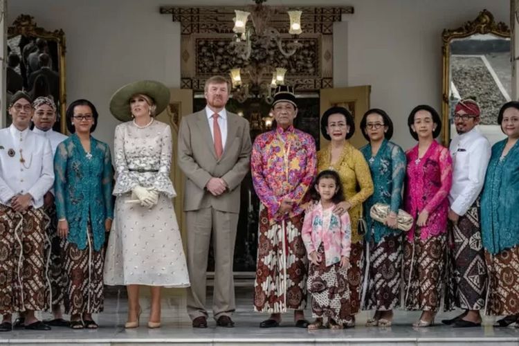 Raja Belanda, Willem-Alexander, dan Ratu Maxima bertemu dengan Sri Sultan Hamengkubuwono X serta Gusti Kangjeng Ratu Hemas dalam kunjungan ke Kraton Yogyakarta pada 11 Maret lalu.