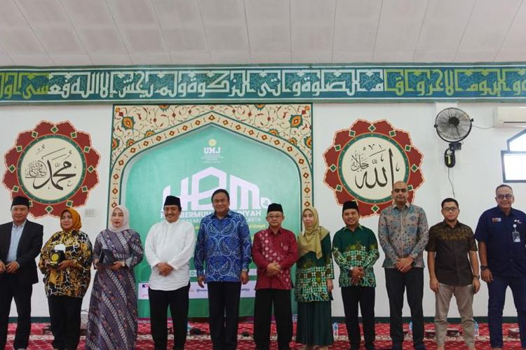 Fakultas Ekonomi dan Bisnis UMJ menggelar Hari Bermuhammadiyah keempat yang kali ini digelar di Masjid At-Taqwa UMJ (21/1/2023).