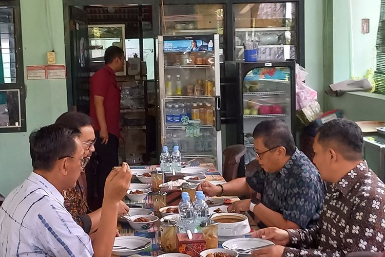 Duo Hasto Bertemu di Balai Kota Yogyakarta, Bahas Rekonsolidasi Fiskal