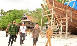 Nurdin Ingin Pantai Mandala Ria Jadi Destinasi Wisata Unggulan Sulsel