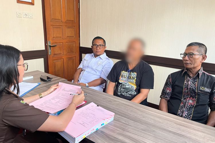 Tersangka Penganiayaan dan Pemerkosaan Anak Panti di Buleleng Ditahan