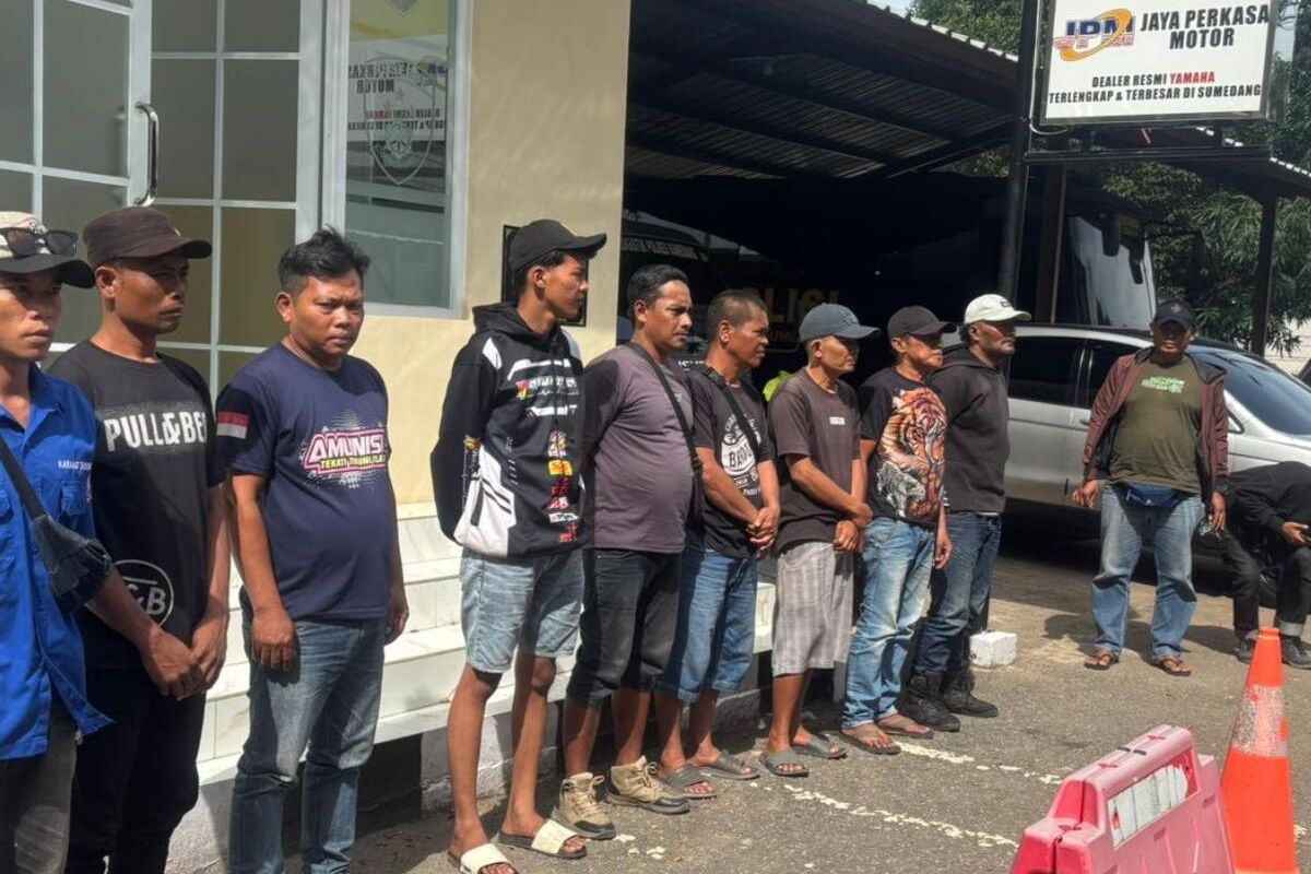 Polres Sumedang amankan 9 preman yang melakukan pemalakan terhadap buruh Kahatex di Sumedang, Sabtu (21/12/2024). DOK. POLRES SUMEDANG/KOMPAS.com