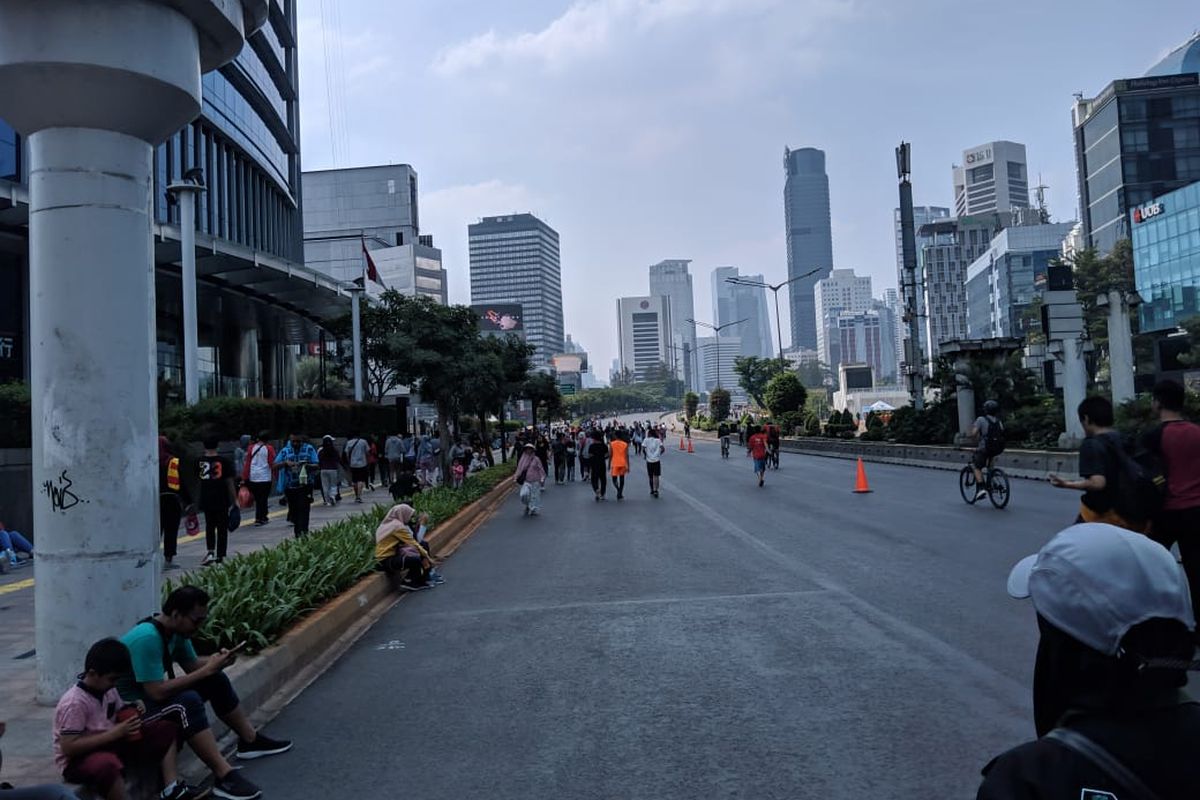 HBKB Jalan Sudirman-Thamrin yang sebelumnya ramai Pedagang Kaki Lima terlihat sepi, Minggu (24/11/2019)