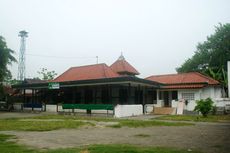 Kisah Masjid Sulthoni Wotgaleh, Makam Pangeran Purbaya, dan Mitos Pesawat Jatuh