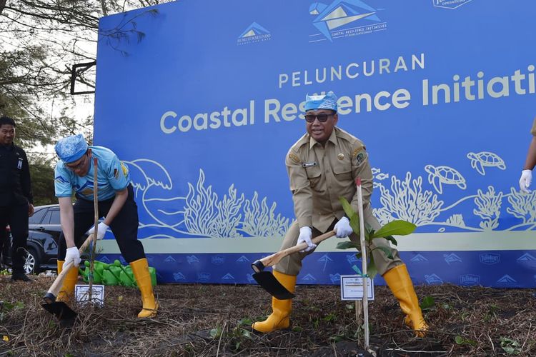 Cara Banyuwangi Bangun Ketahanan Pesisir Lewat Konservasi dan Penguatan Ekonomi Warga