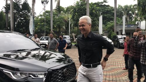 Pakai Baju Hitam, Ganjar Datang ke Musyawarah Besar Persatuan Gereja Pentakosta