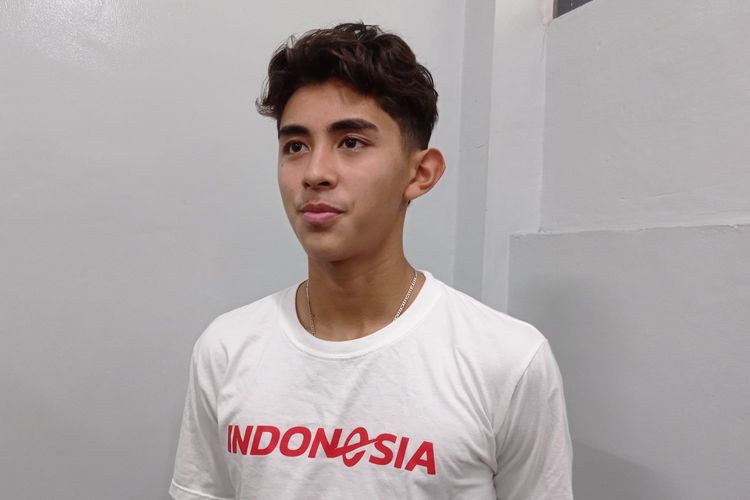 Pemain timnas U20 Indonesia, Welber Jardim, hadir dalam latihan terakhir timnas U20 Indonesia, tetapi tidak berpartisipasi karena kembali ke Brasil, Kamis (4/4/2024).