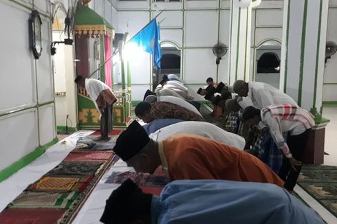 Sabtu Mulai Puasa, Warga Desa di Maluku Mulai Shalat Tarawih Malam Ini