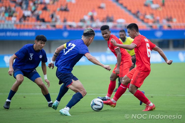 Laga timnas Indonesia vs Taiwan pada Grup F Asian Games 2022 berlangsung di Zhejiang Normal University East Stadium, Jinhua, China, Kamis (21/9/2023) sore WIB.