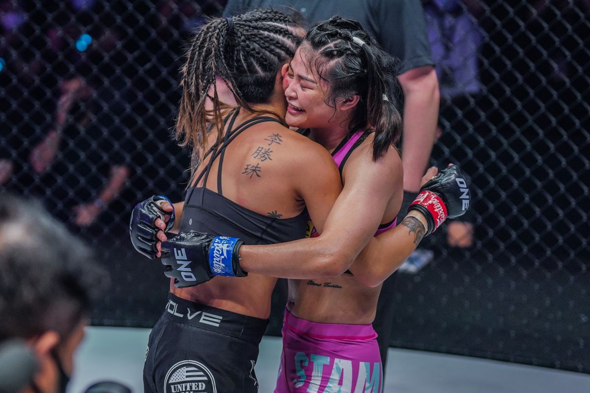 angela lee peluk stamp
