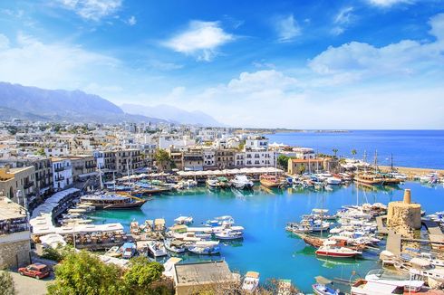 Siprus, Negara Pertama Izinkan Wisatawan yang Sudah Divaksin Tak Jalani Karantina