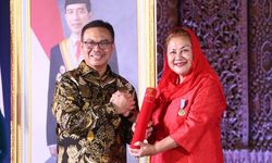 Capaian ISPS 99 Persen, Mbak Ita Raih Penghargaan Manggala Karya Kencana dari BKKBN