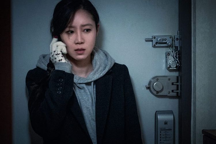 Gong Hyo Jin pemeran Jo Kyung Min  dalam film Door Lock