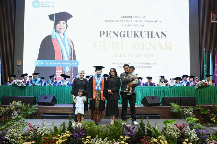 Pengukuhan Guru Besar Bahasa Rupa Perkuat Posisi UK Maranatha di Tingkat Regional