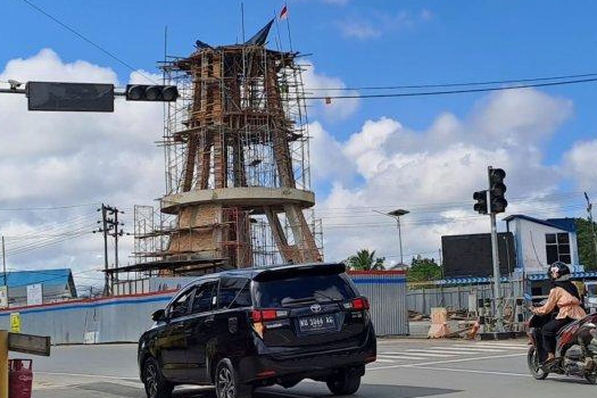 Pembangunan Tugu Putri Lemlai Suri di Tanjung Selor, Bulungan, Kalimantan Utara. 