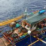 Kapal yang Mengangkut Puluhan WNA Diduga Imigran Gelap Terdampar di Sukabumi