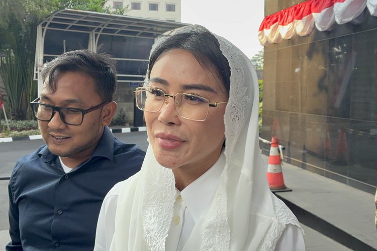 Diperiksa Terkait Kasus Eks Bupati Kukar, Bebizie PAN: Saya Penyanyi, Pernah Diundang ke Kaltim