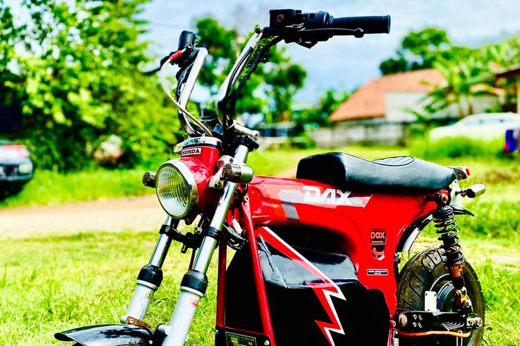 Modifikasi Honda Dax Electric