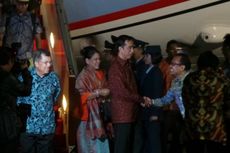 Jokowi Pimpin Rapat Kabinet Bahas BBM dan 