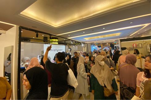 Membludak, Warga Bandung Buru Produk Lebaran 180 Brand Lokal di Trademark Market