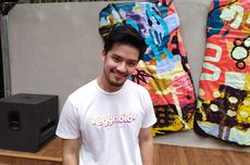 Morgan Oey Dipercaya Perankan Eggy dalam Film "Eggnoid"