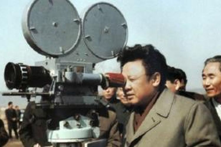 Kim Jong-il adalah penggemar setia film-film besar Hollywood seperti Rambo dan James Bond yang menginspirasinya untuk sebuah operasi rahasia.