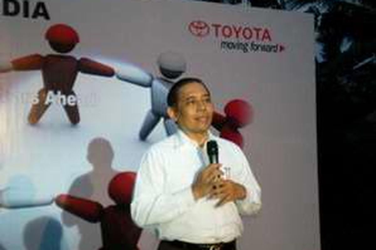 Joko Trisanyoto berharap target penjualan Toyota 2008 bisa tercapai