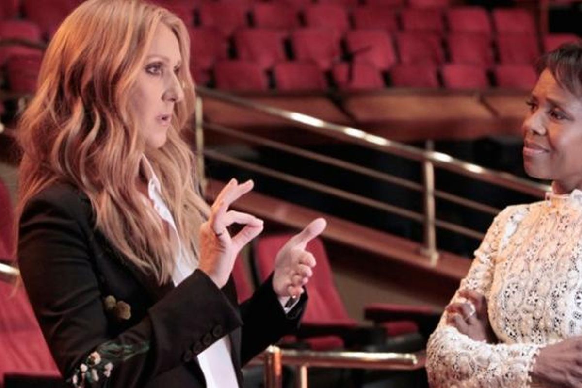 Celine Dion dalam wawancara dengan Deborah Roberts dari stasiun televisi ABC.