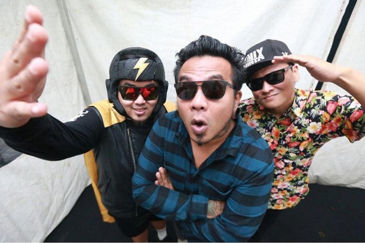 Band Rock asal Yogyakarta, Endank Soekamti