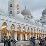 Berkunjung ke Masjid Raya Sheikh Zayed Solo, 