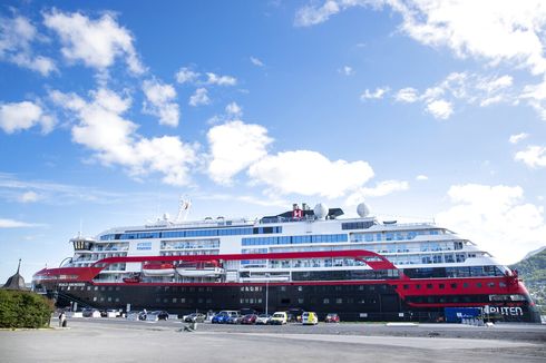 Coronavirus Outbreaks Inside a Norwegian Cruise Ship