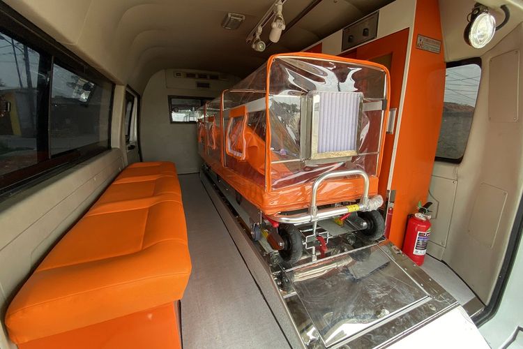 DFSK Super Cab Ambulans