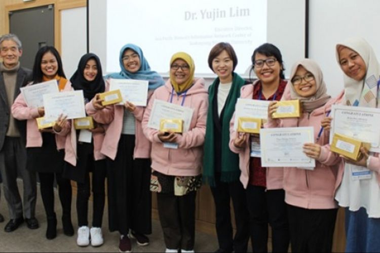 Tim Kartini UGM berhasil meraih juara pertama kompetisi 2018 UNESCO-UNITWIN ICT & Leadership Advanced Workshop and International Competition di Sookmyung Women?s University, Korea Selatan (10-15/12/2018).