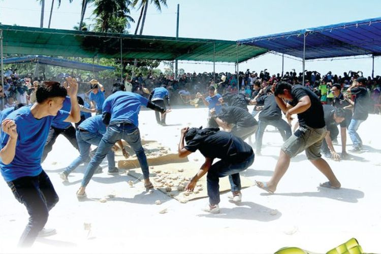 perang ketupat di Bangka Belitung