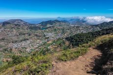 Tak Cuma Lebih Landai, Pendakian Prau via Jalur Baru Patak Banteng Juga Bertabur Keindahan