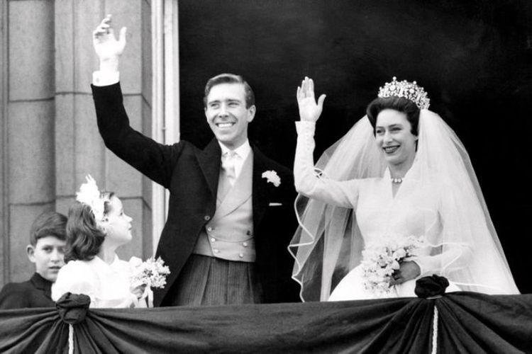 Pernikahan Putri Margaret, adik Ratu Elizabeth II, dengan Antony Armstrong-Jones pada 6 Mei 1960. (AFP)